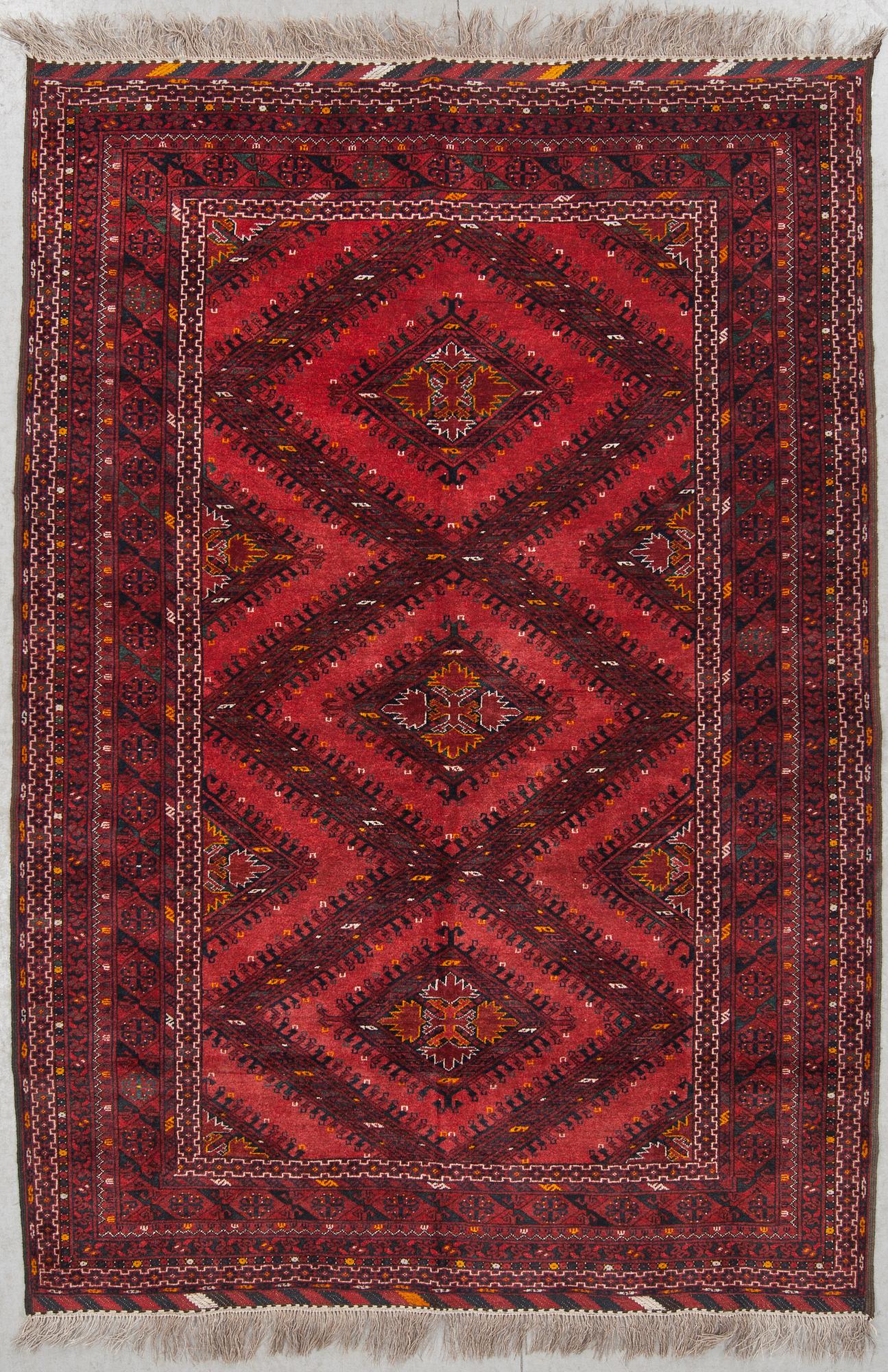MATTA, semiantik, Turkmen, ca 210 X 145.