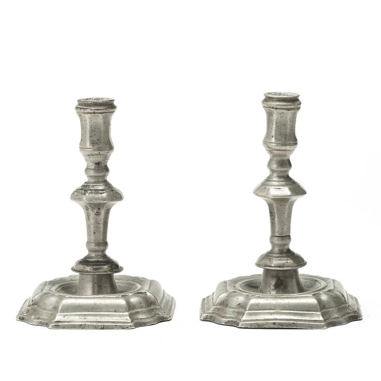 A PAIR OF PEWTER CANDLESTICKS by Anders Hedenbom, Örebro 1734.