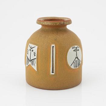 Lisa Larson, vas, skål samt två askfat, stengods,  gustavsberg.