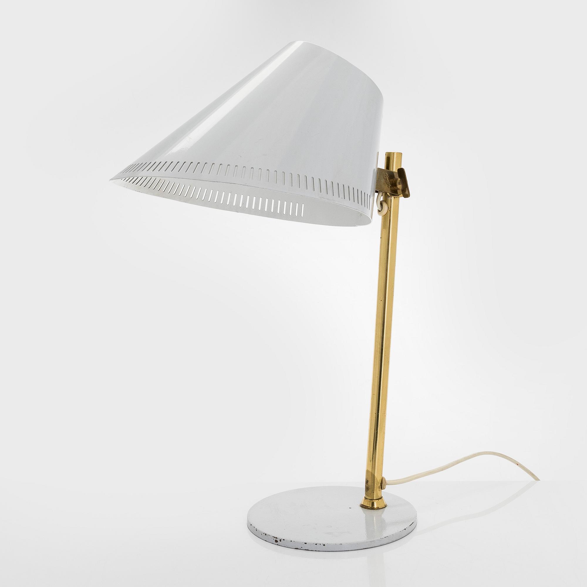 Paavo Tynell, bordslampa, modell 9227, Idman 1900-talets mitt.