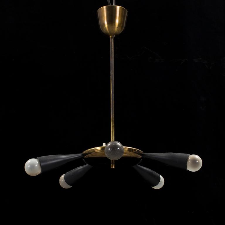 A 1950´s ceiling light.