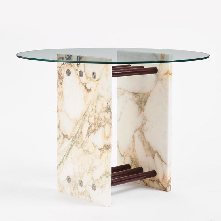 Per Söderberg, ett unikt bord, "PS Bespoke Cube”, No Early Birds, 2021.