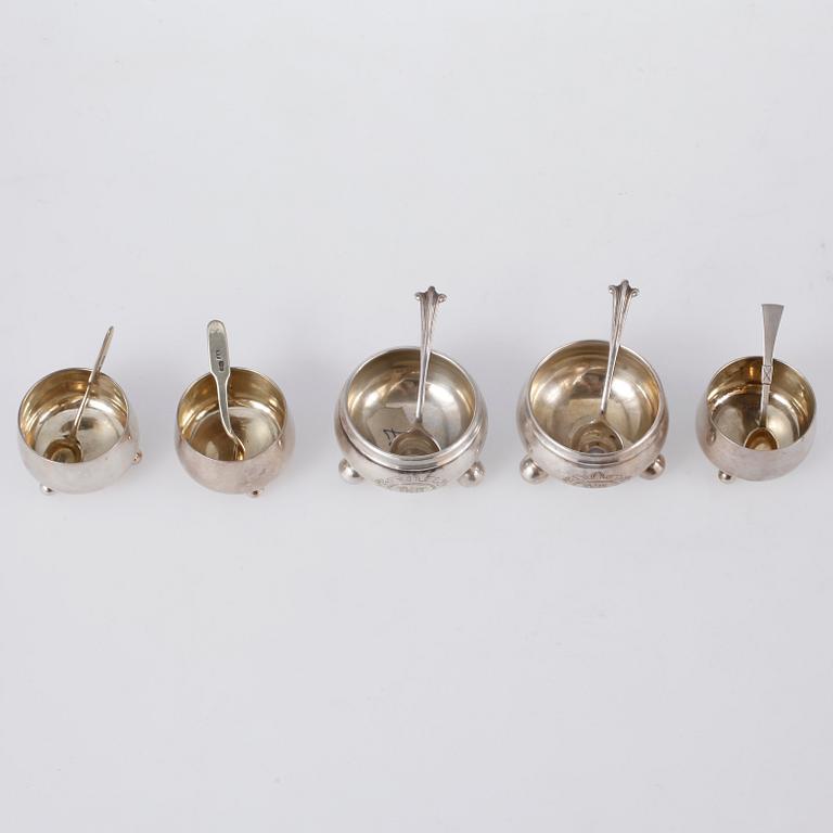 PARTI SALTKAR, 2 + 3, silver, Ryssland samt Tjeckoslovakien. 1900-talets första hälft.