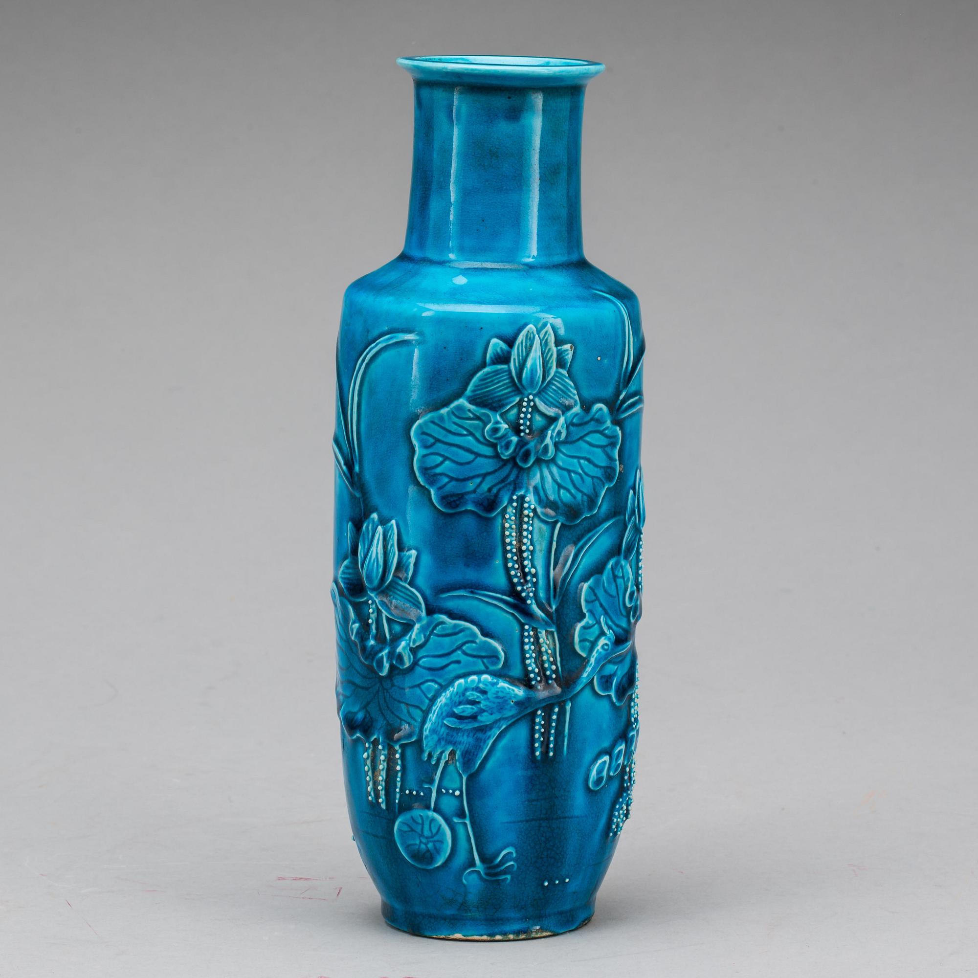 VAS, porslin, Kina 1800/1900-tal.