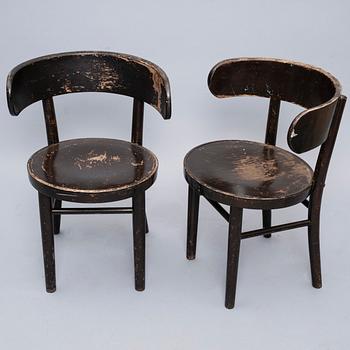 STOLAR, ett par, Werner West, stämplade Wilh. Schauman, Fanerfabrik, Jyväskylä, Made in Finland.