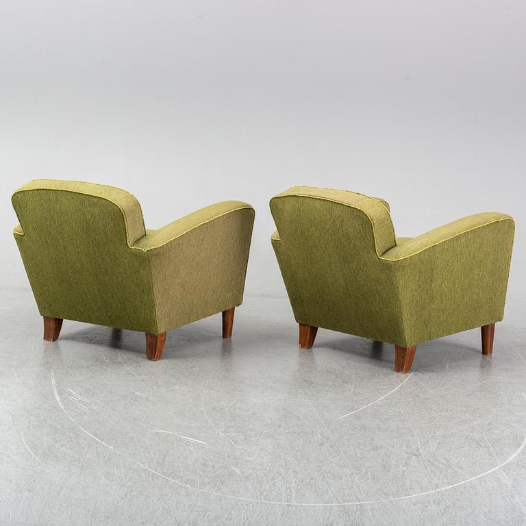 A pair of easy chairs, 1930s/1940s.