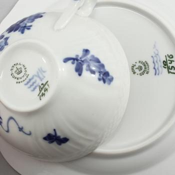 KAFFESERVIS, 60 delar, porslin, "Blå Blomst", Royal Copenhagen, 1900-talets andra hälft.