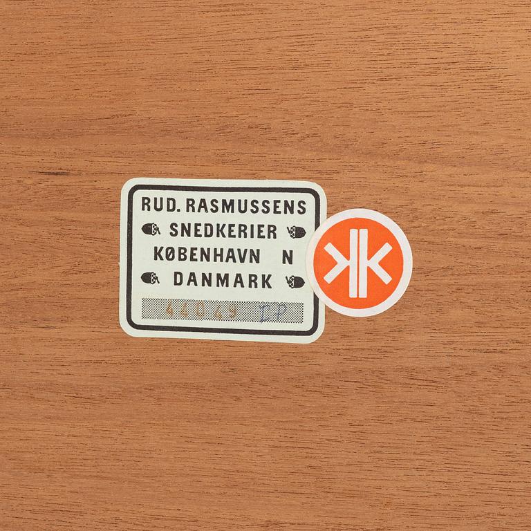 Kaare Klint, soffbord, modell 6687, Rud. Rasmussens snedkerier, Danmark.