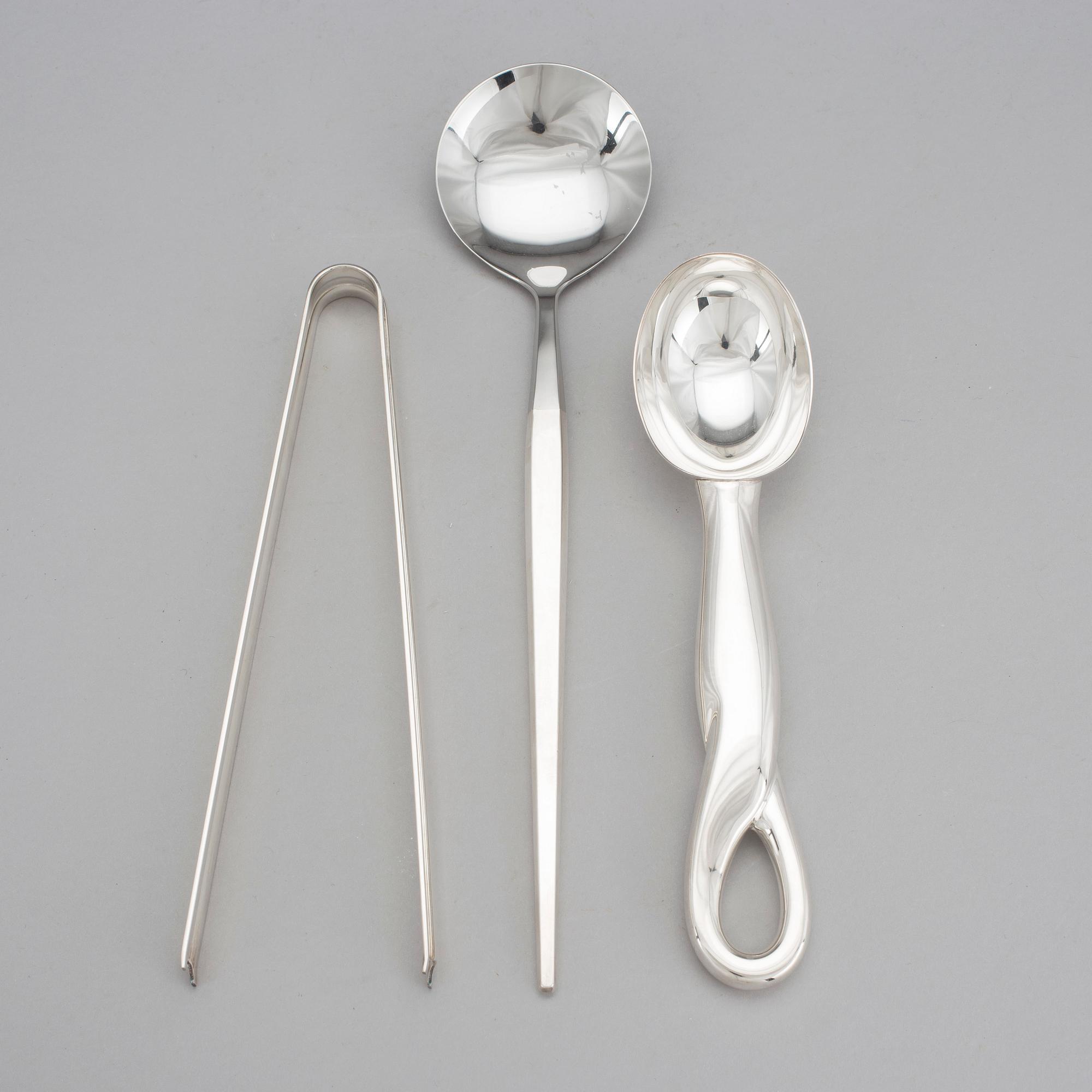 PARTI SILVER, 3 delar, bland annat, Tiffany. 1900-talets andra hälft. Vikt ca 220 g.