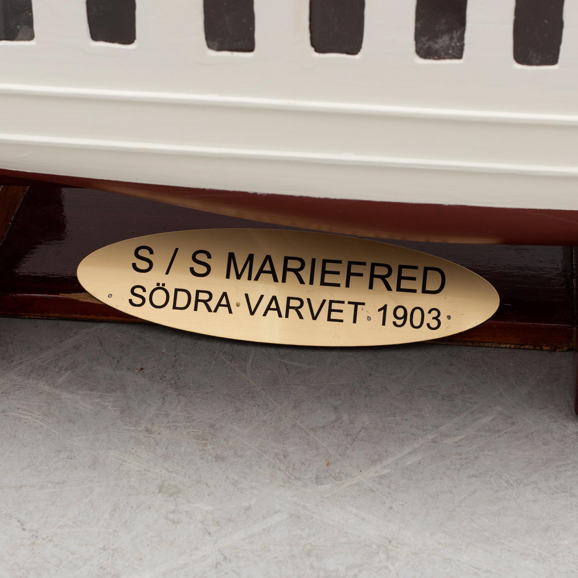 BÅTMODELL, "S/S Mariefred", omkring 2000.