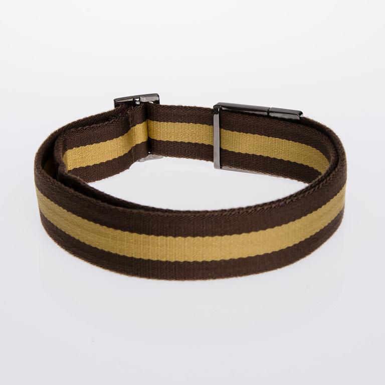 SKÄRP, 4 stycken, Gucci.