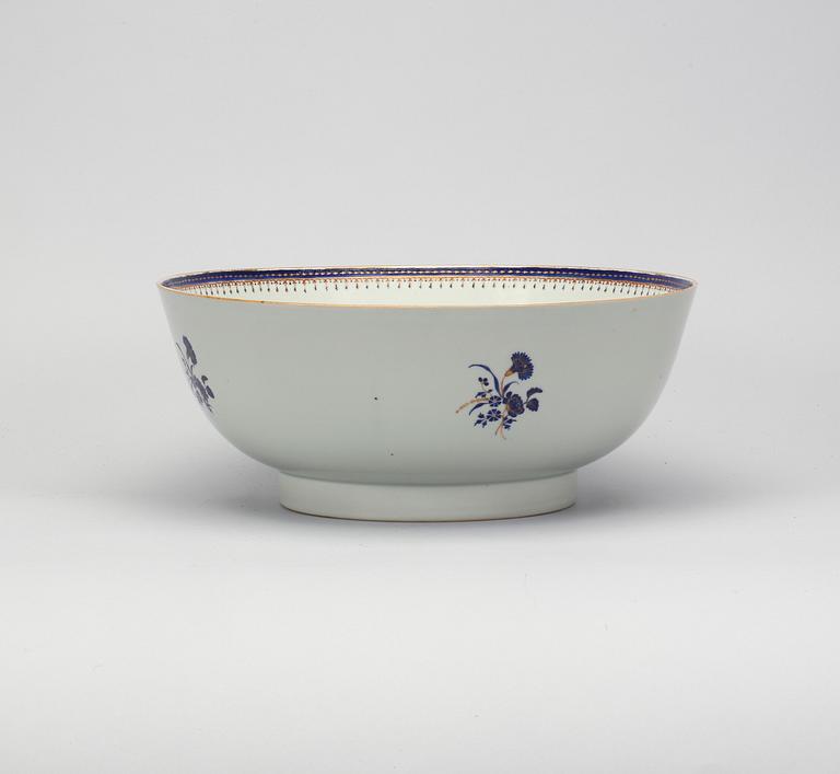 BÅLSKÅL, porslin, Kina, Qianlong(1736-1795).