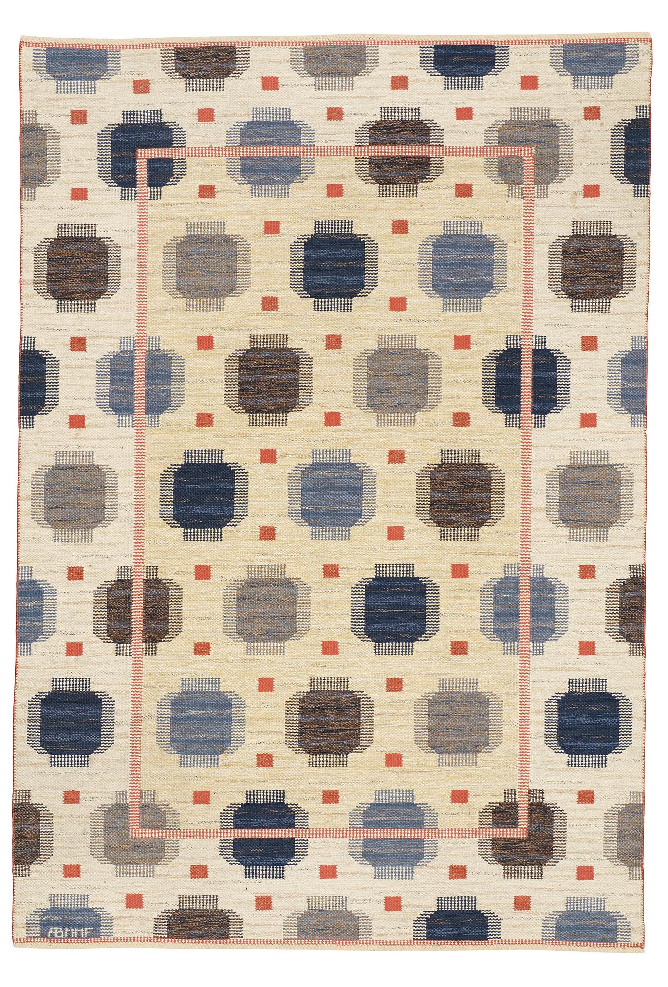 Märta Måås-Fjetterström, a carpet, "Blåplump", flat weave, ca 263-265 x 181,5-182,5 cm, signed AB MMF.