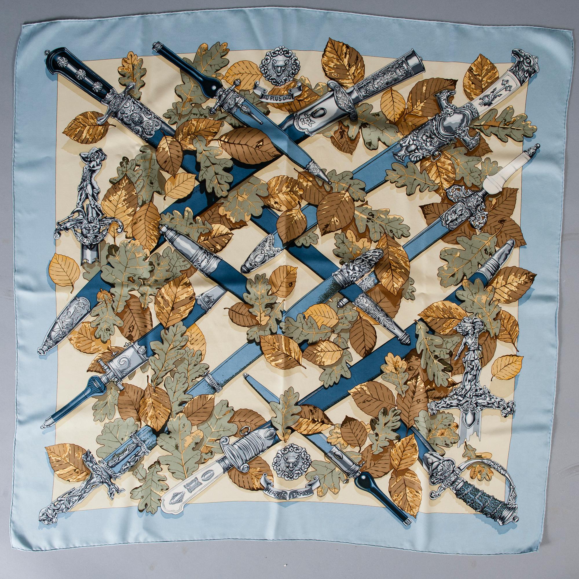 SCARF, "Au Plus Dru", Hermès.