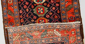 MATTA, persisk, old, galleri. Ca 410 x 100 cm.