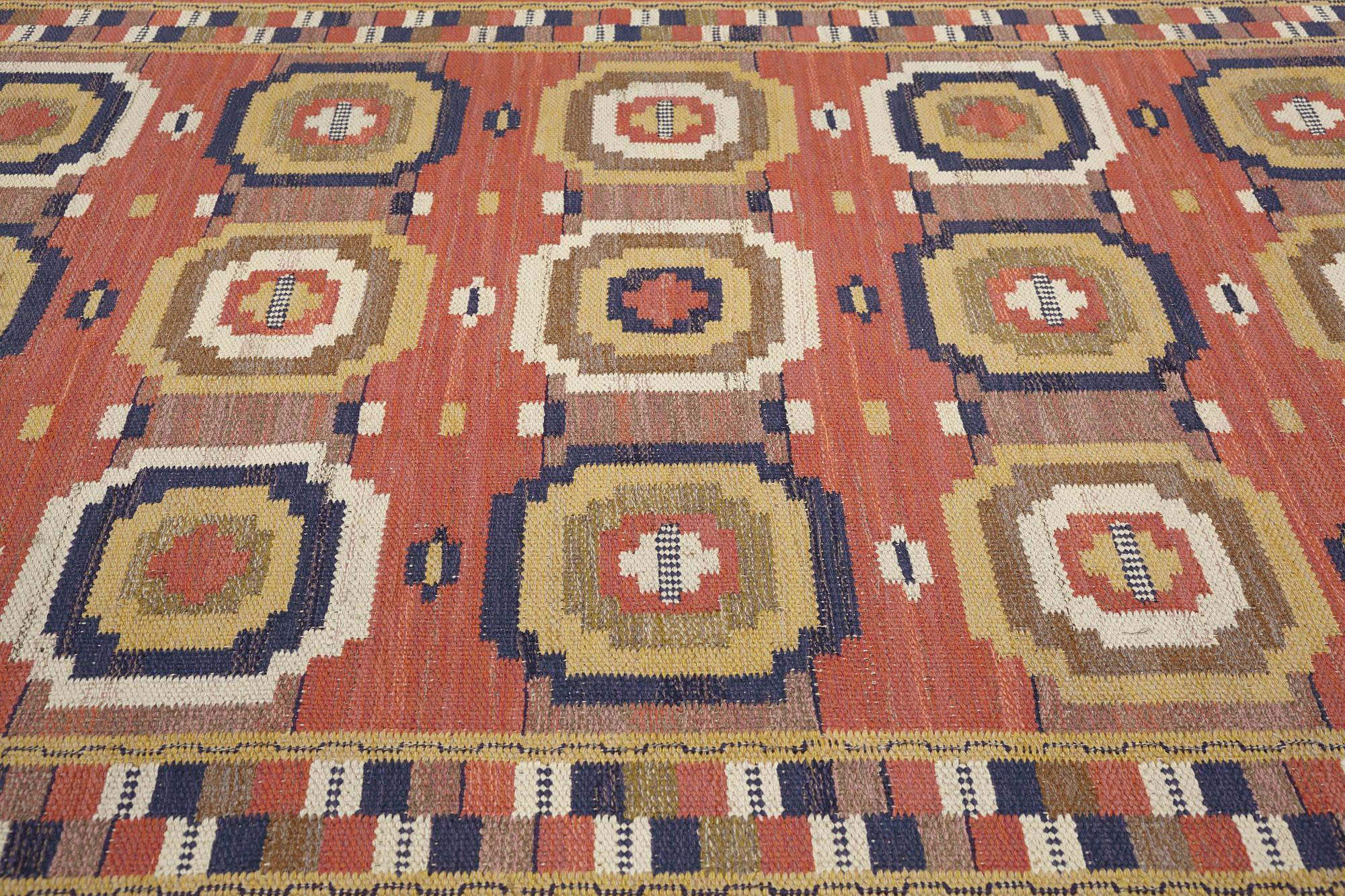 Märta Måås-Fjetterström, matta, "Röda åttan", rölakan, ca 255-257 x 149-150,5 cm, signerad AB MMF.