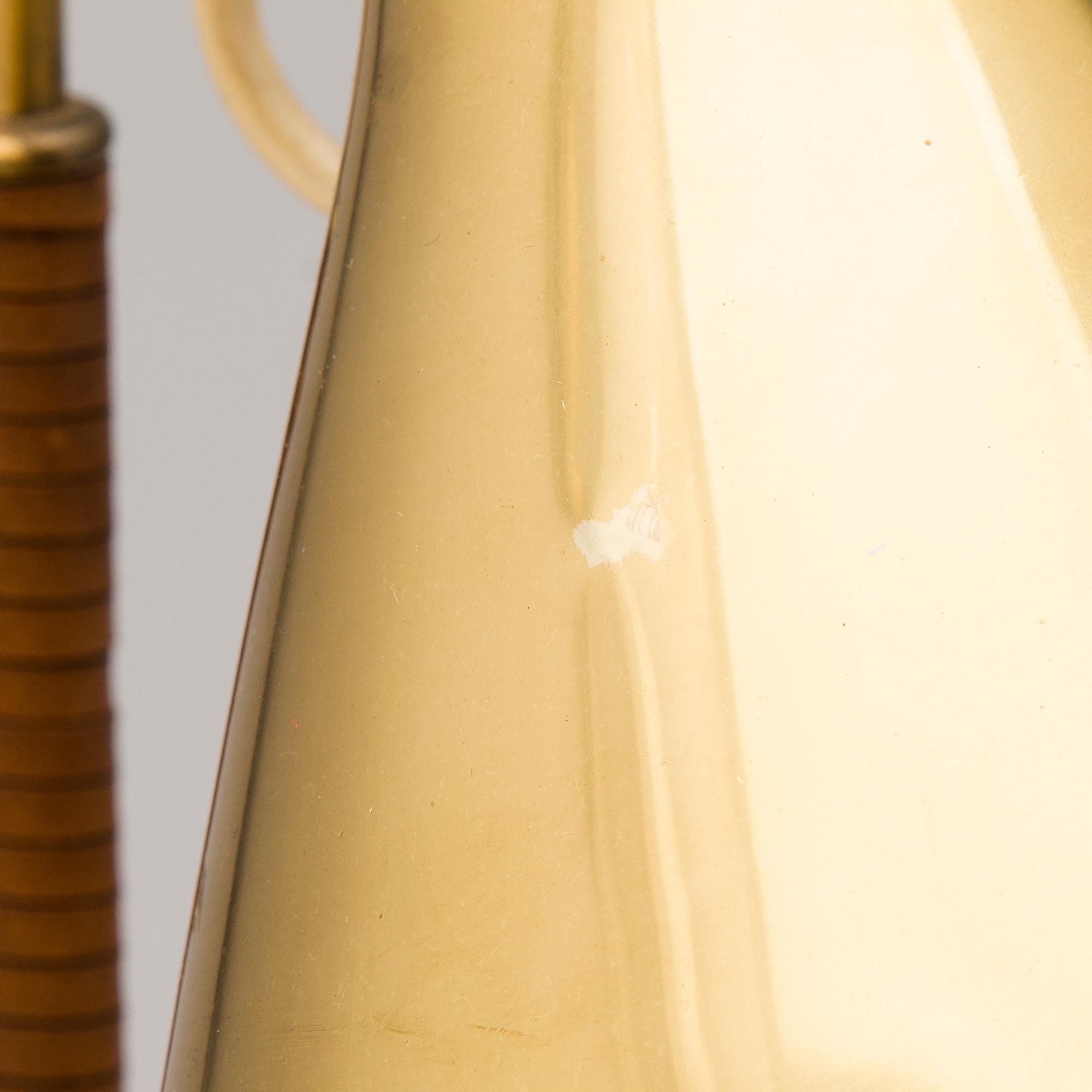 PAAVO TYNELL, bordslampa, modell 9224, Idman, 1900-talets mitt.