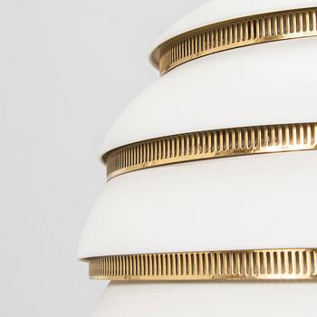 Alvar Aalto, a pendant lamp A332, 'Beehive' for Valaistustyö.