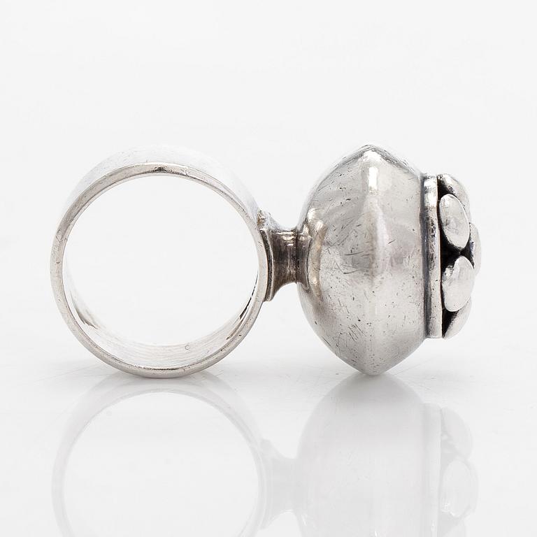 Saara Hopea, ring, silver, Ossian Hopea, Borgå 1965.