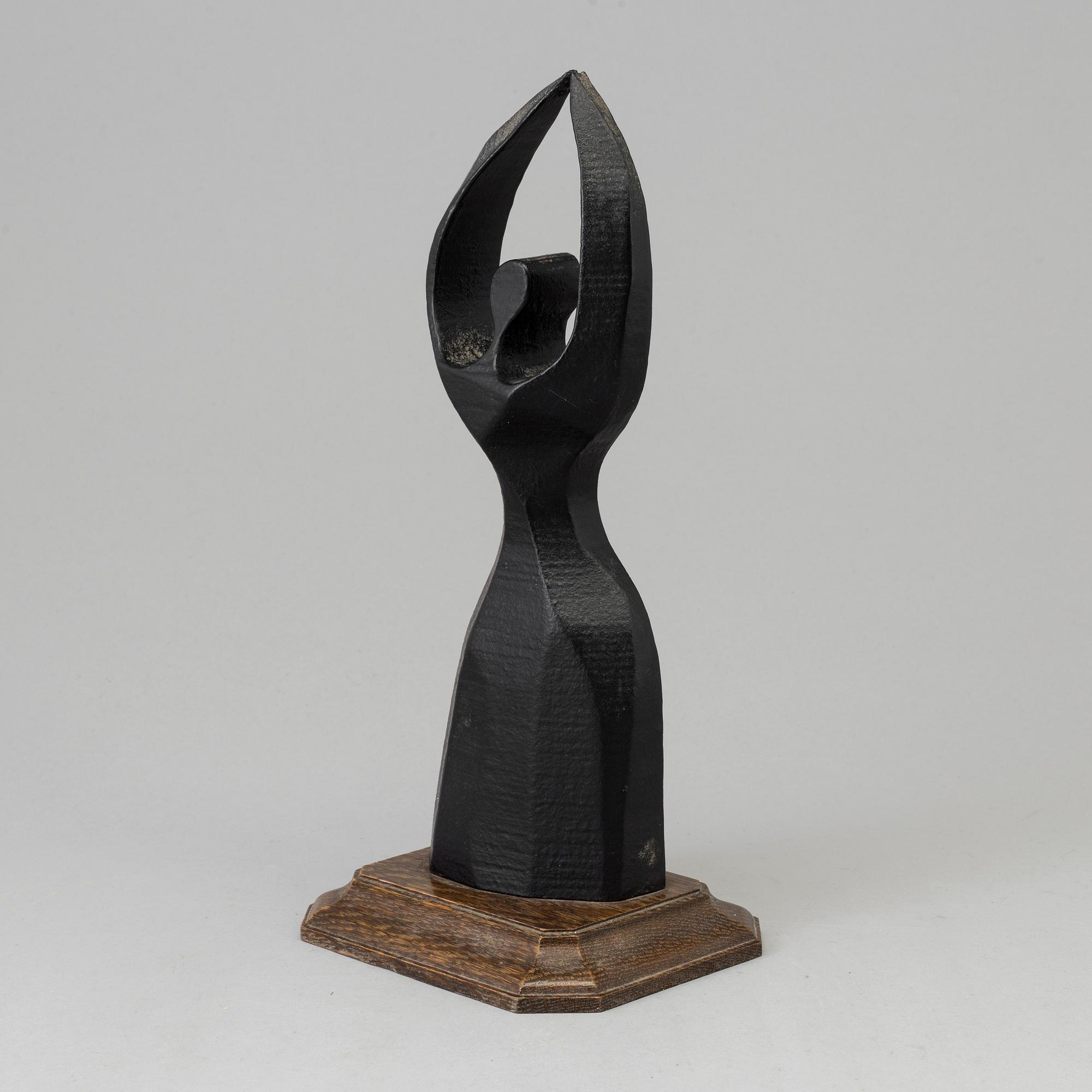 GUNNAR KANEVAD, sculpture, cast iron, signed and dated 1973.