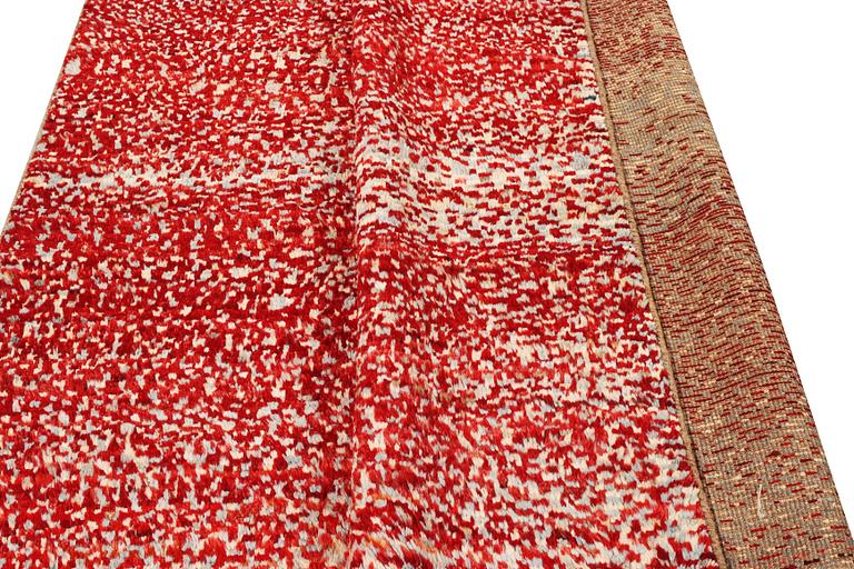 A moroccan carpet, modern design, c. 308 x 194 cm.