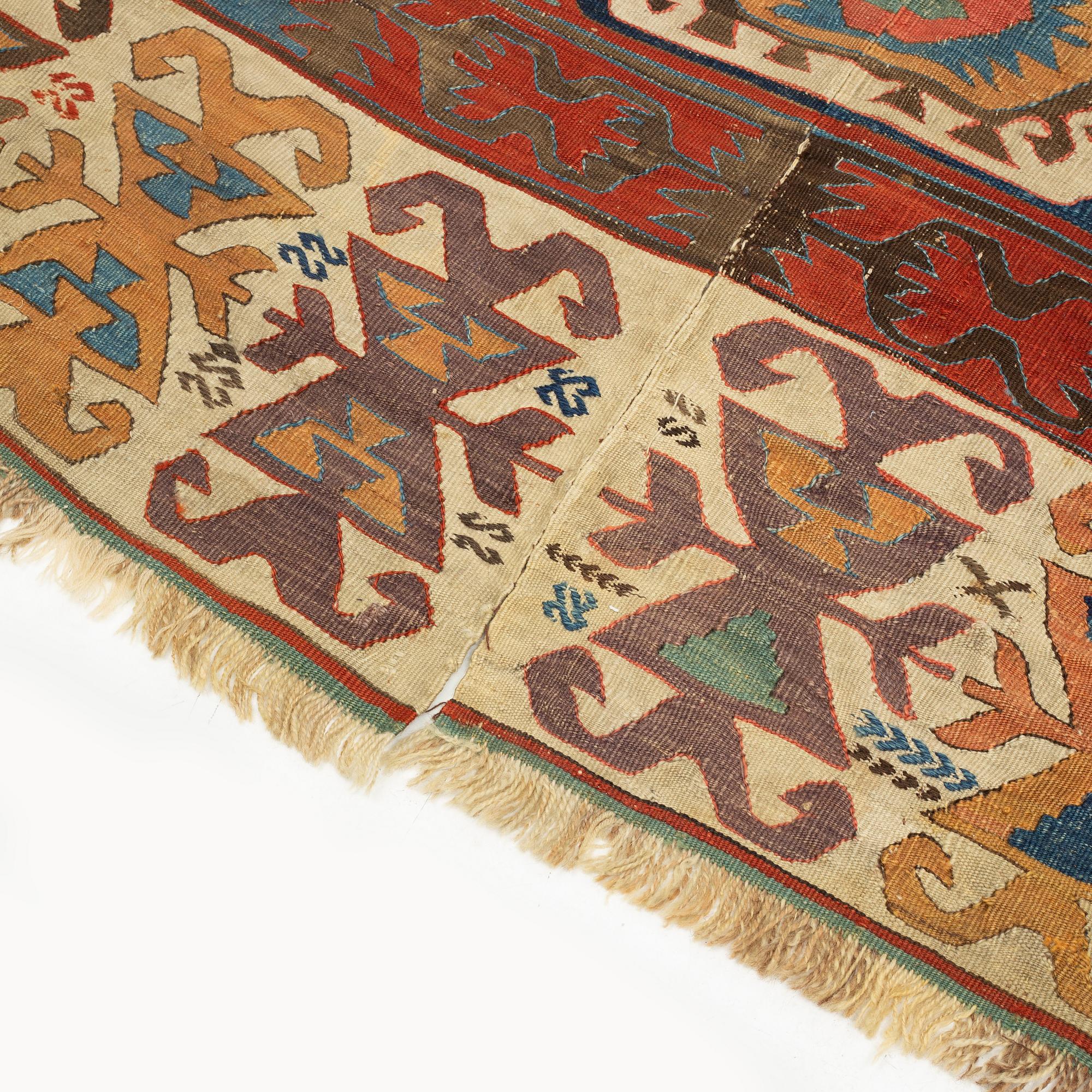 Antique Konya kelim, central Anatolia, ca 360 x 157 cm.