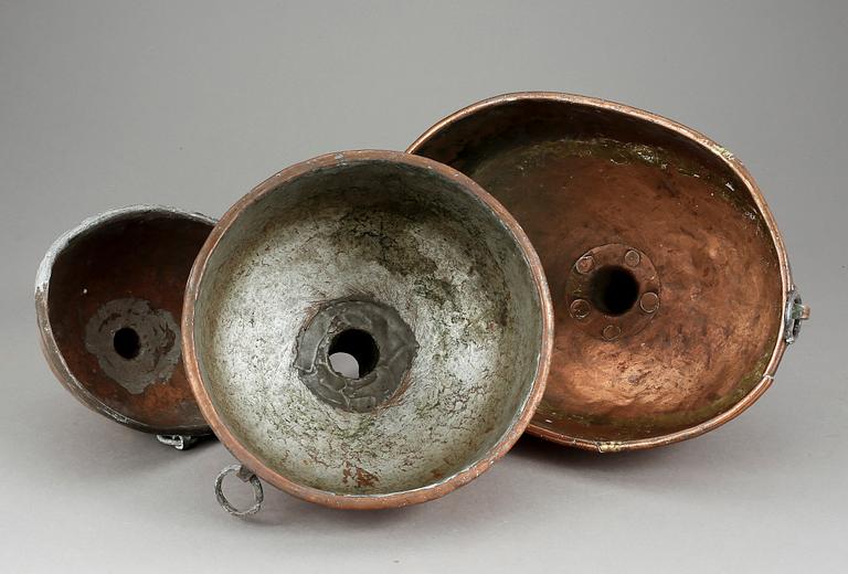 TRATTAR, 3 stycken, koppar, 1800-talets första hälft.