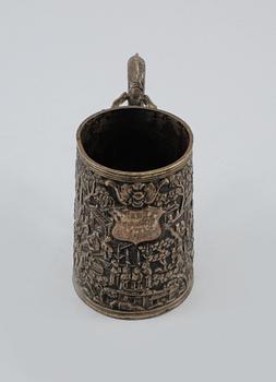 MUGG, silver, troligen Kina, 1800-talets andra hälft, vikt 240 gram.