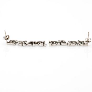Earrings, a pair, white gold and brilliant-cut diamonds.
