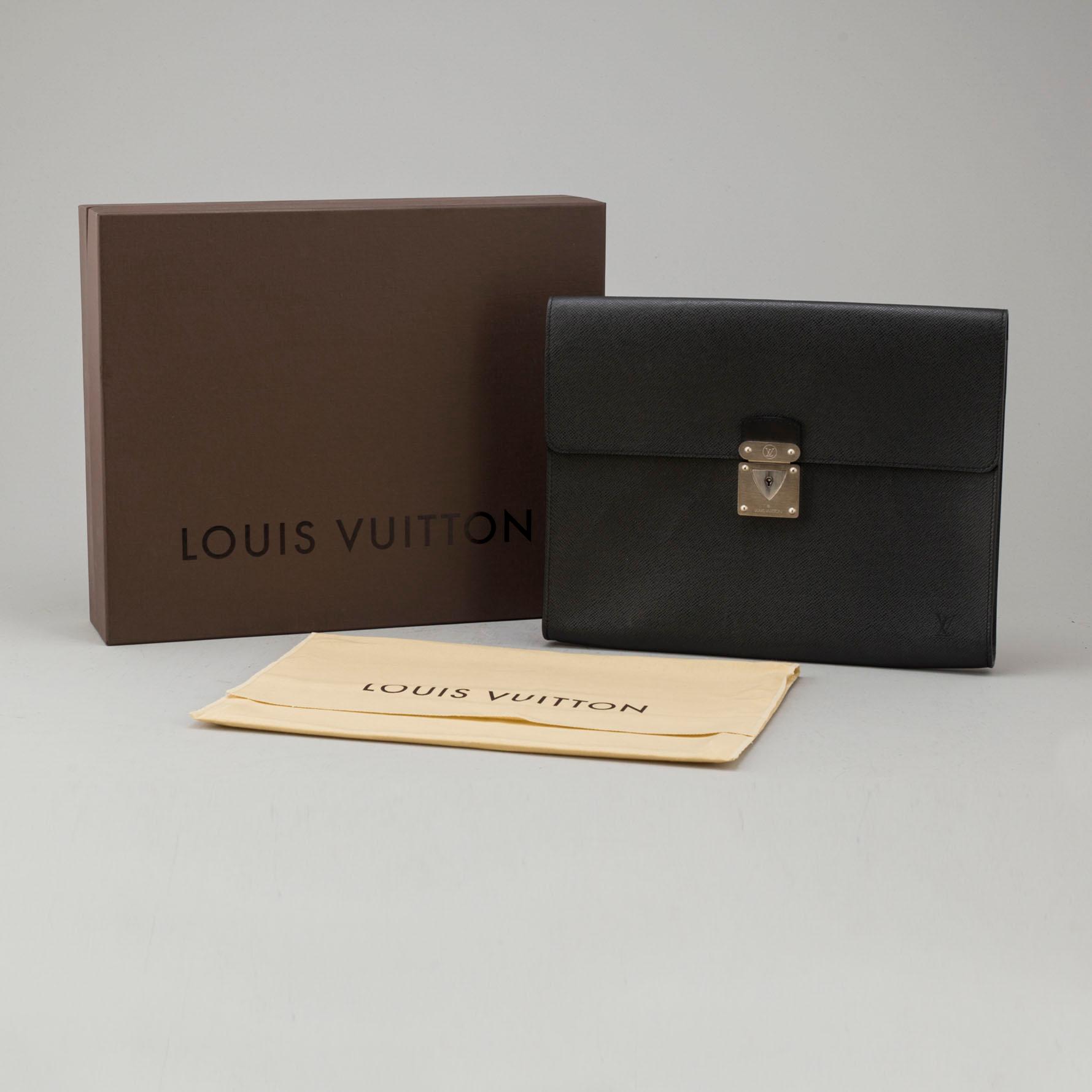 LOUIS VUITTON, documentholder "Porte-document".