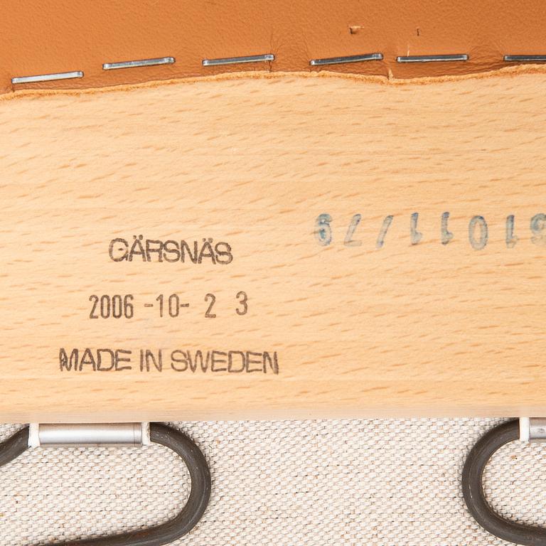 Åke Axelsson, karmstolar, ett par, "Riksdagen", Gärsnäs, 2006.
