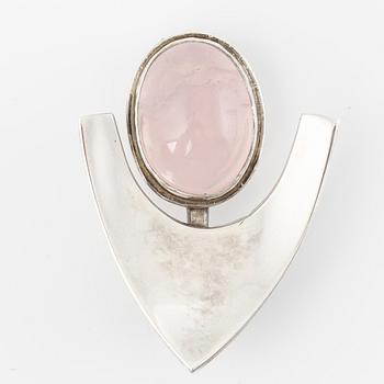 Olof Barve, brooch, silver with cabochon-cut rose quartz.