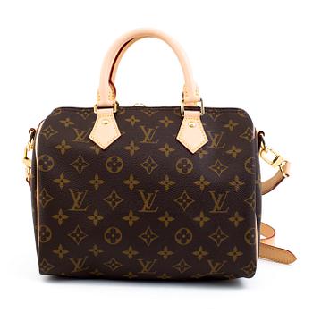 A "Speedy Bandouliere 25" by Louis Vuitton 2016.