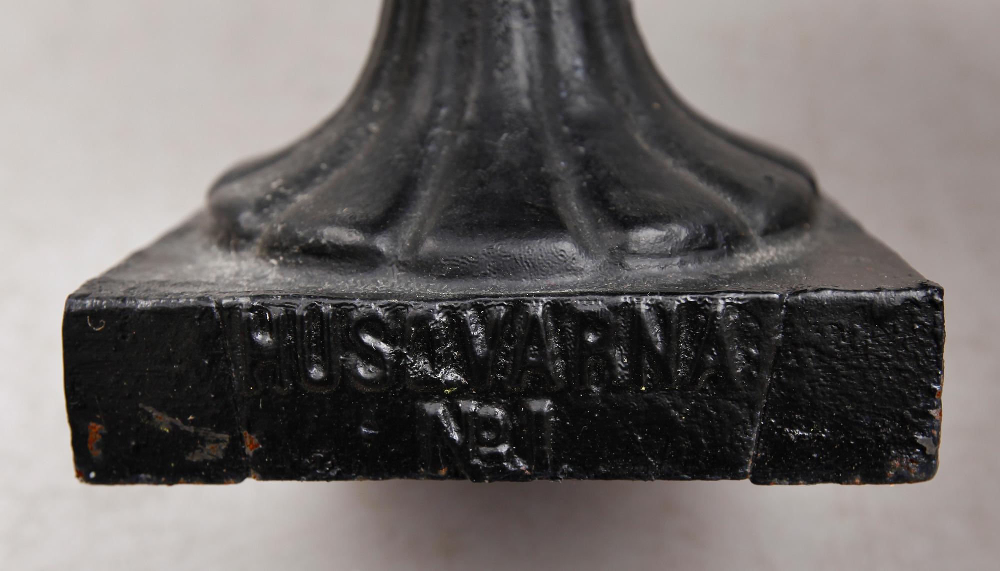 TRÄDGÅRDSURNOR, 1 par, No 1, Husqvarna, omkring år 1900.