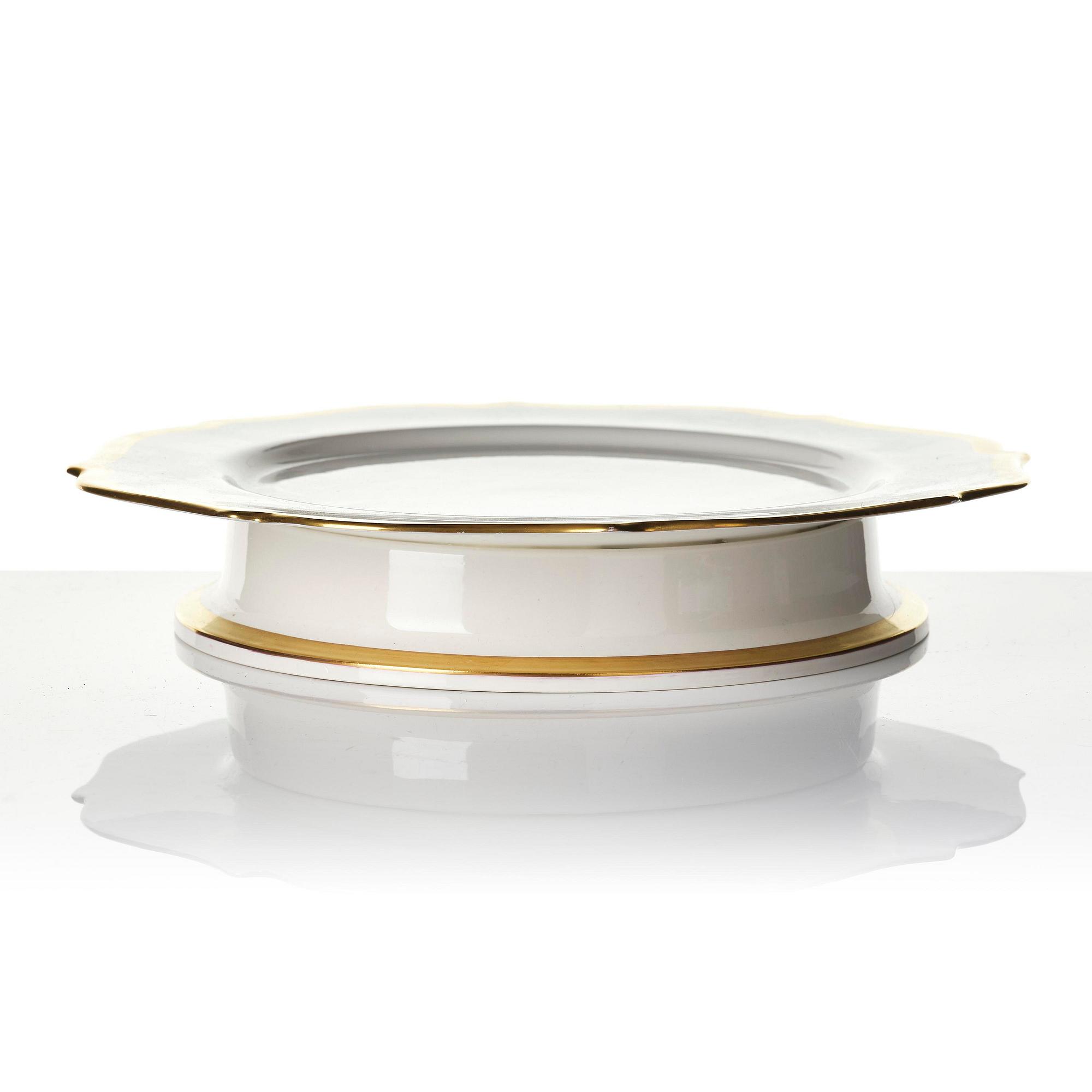 Karin Björquist, Gunnar Cyrén & Ingrid Dessau, a 316-piece “Nobel” service, comprising porcelain, cutlery, glassware and napkins.