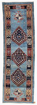 A runner carpet, Lori, ca. 292 x 93 cm.