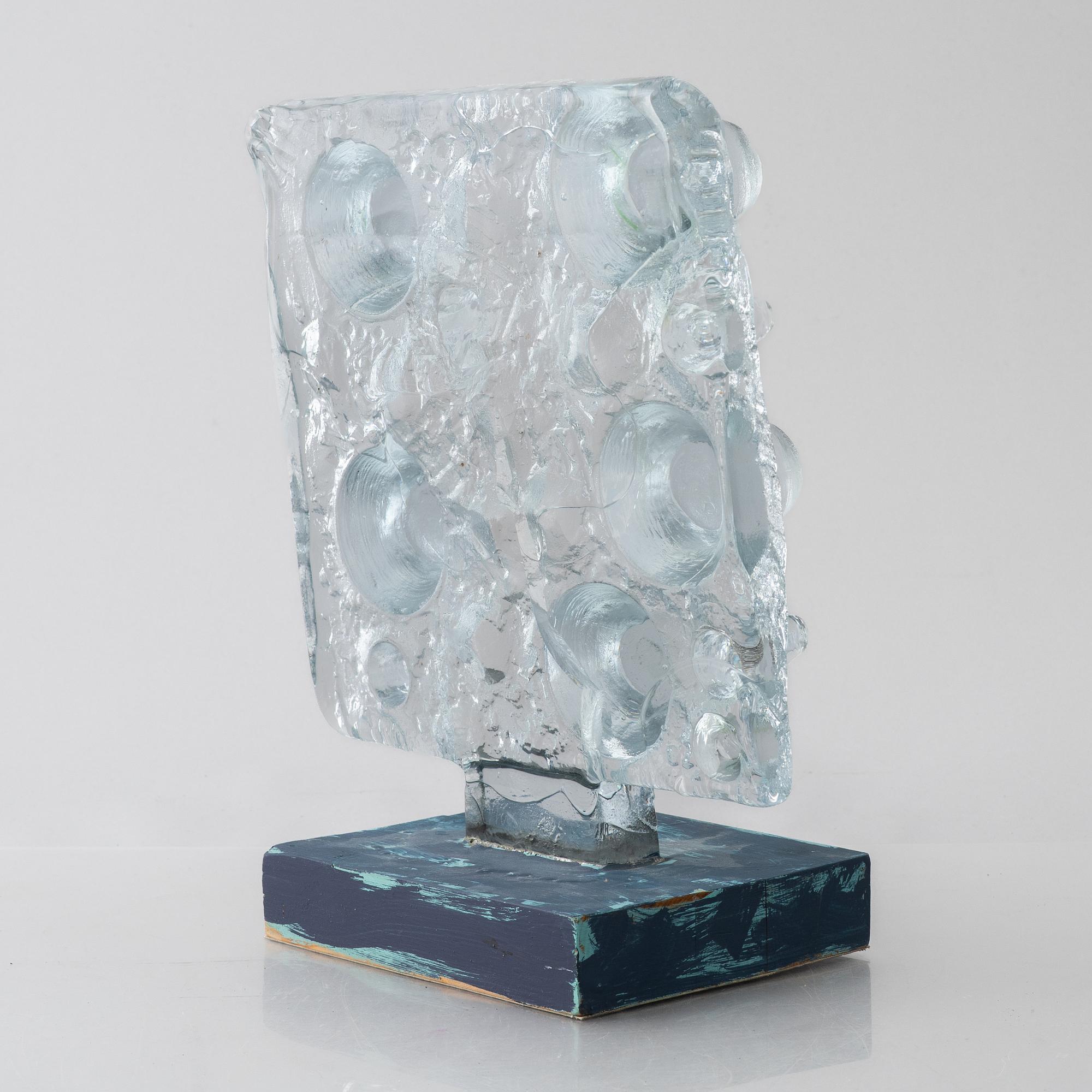 Edvin Öhrström, sculpture, cast glass, Lindshammar Glassworks.