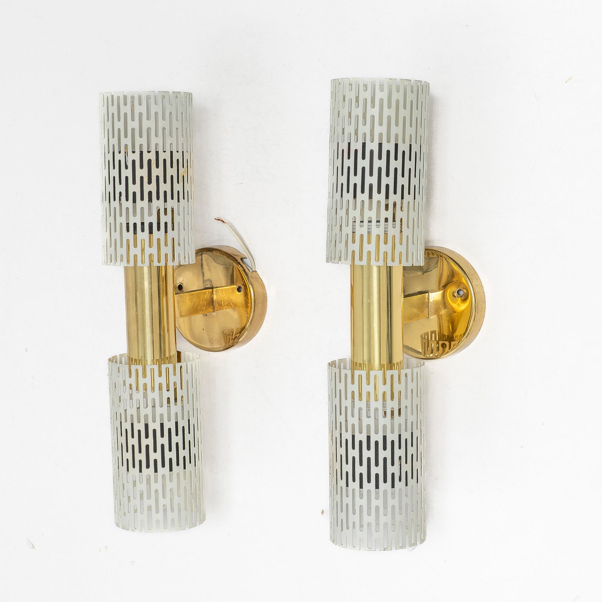 Harald Notini, wall lamps, a pair, model 8820, Böhlmarks, 1940s/1950s.