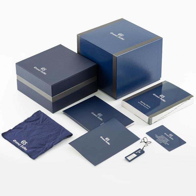 Grand Seiko, "White Omiwatari", wristwatch, 38.5 mm.