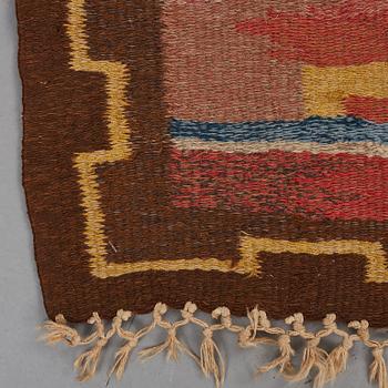 Carl Edvin Svensson, CARL EDVIN SVENSSON, A CARPET, flat weave, ca 303,5 x 195,5 cm, signed CES (Carl Edvin Svensson),