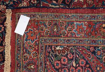 SEMIANTIK MOUD. 445,5 x 332 cm.
