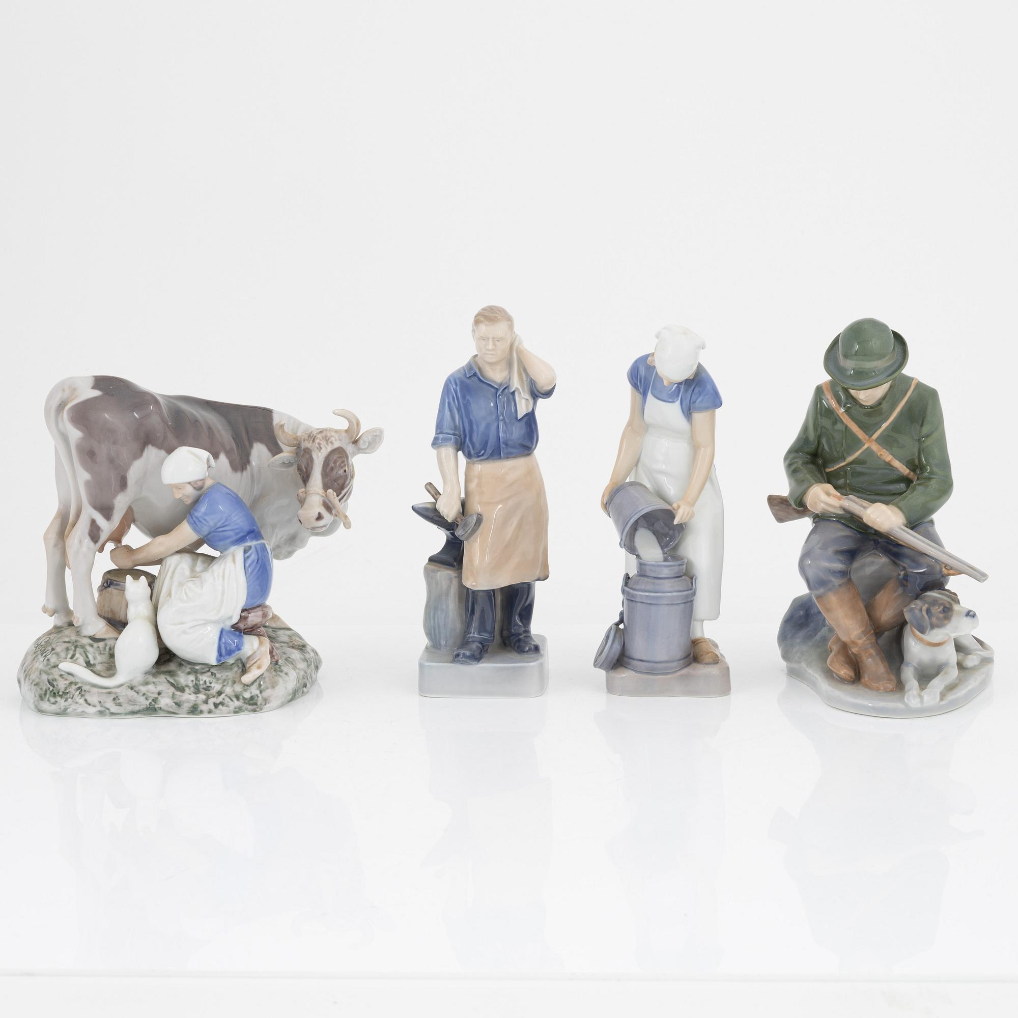 Figuriner 4 st, porslin, Royal Copenhagen (2) och Bing & Gröndahl (2).