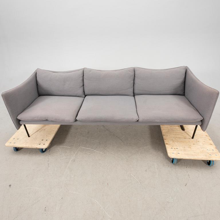 Andreas Engesvik, soffa "Tiki" för Fogia 2000-tal.