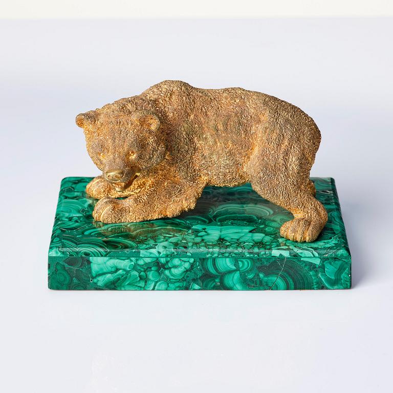A Russian Nicholas II malachite-veneered and ormolu paperweight, late 19th century.