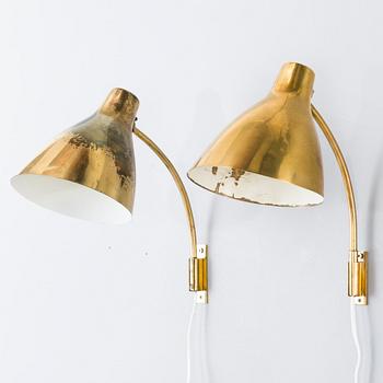 LISA JOHANSSON-PAPE, seinävalaisinpari, malli 3055, Stockmann Orno 1900-luvun puoliväli.