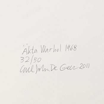 Carl Johan De Geer, fotografi, 2011, signerat 32/50 a tergo.