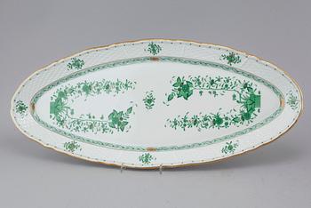 48 pieces of porcelain tableware from Herend, model "Indian Basket", 20th century.