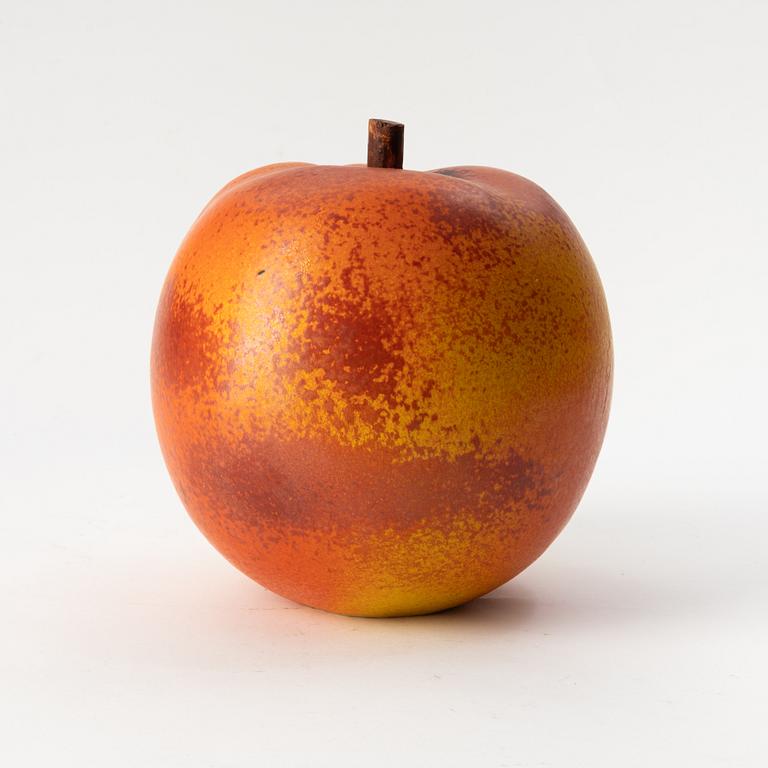 Per Hammarström, a stoneware sculpture opf an apple, signed.