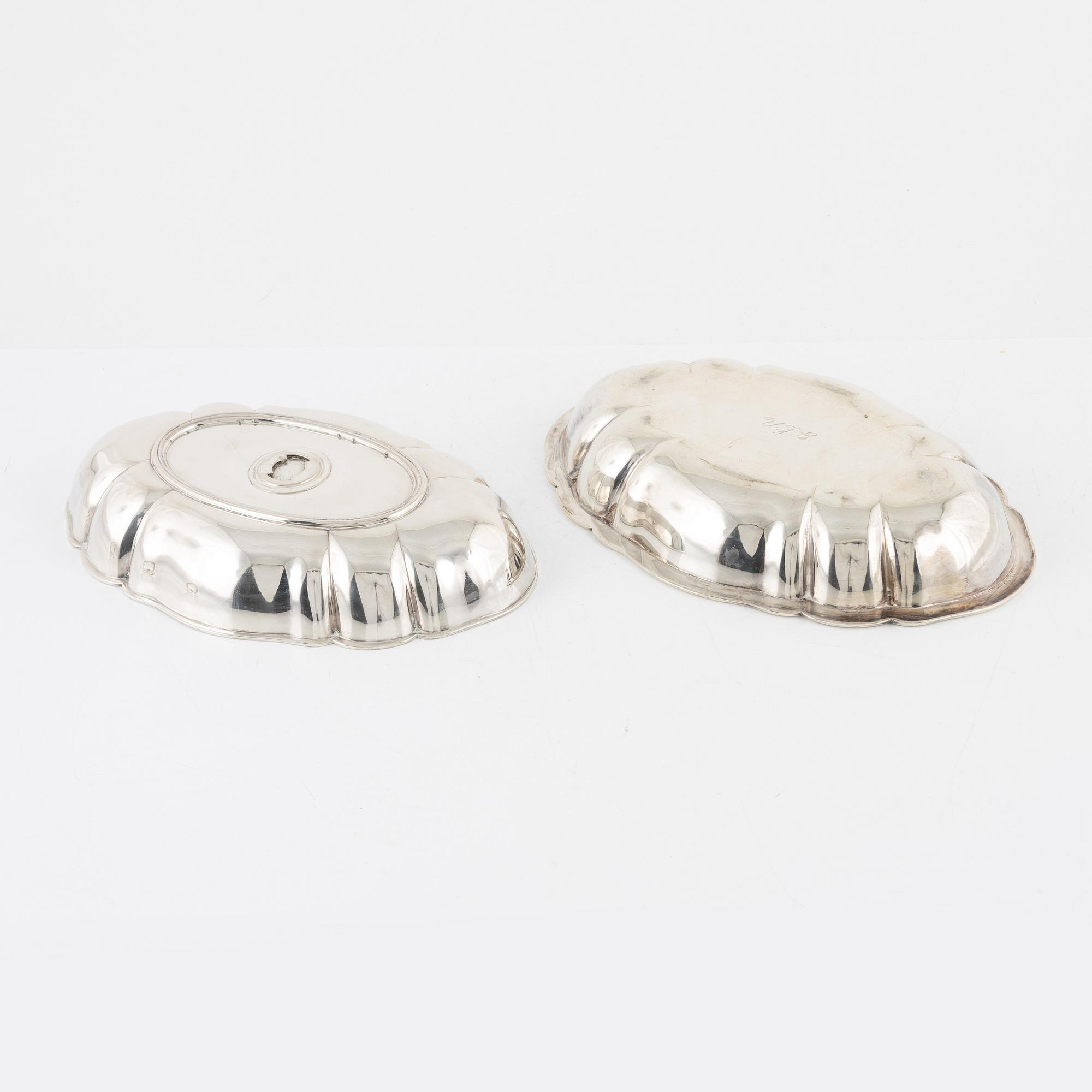 K Anderson, karott med lock, silver, Stockholm 1924.