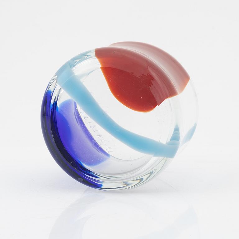 Erik Höglund, a glass bowl, Chribska Glassworks, Czech Republic, 1992.